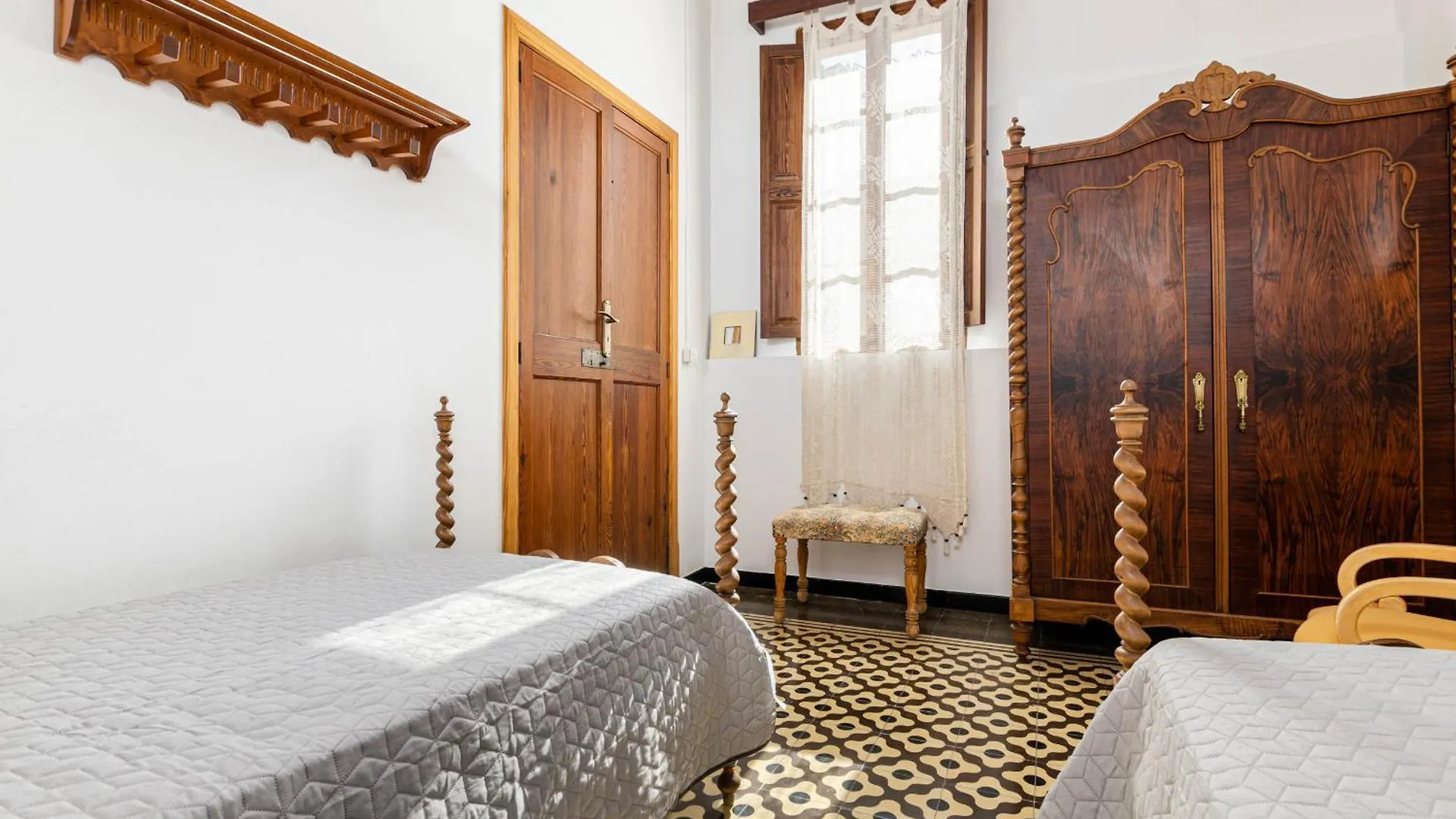 Yourhouse Cas Forner Maria De La Salut